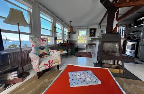 Peaks Island Cottage | “The Beach House” Peaks Island Oceanfront Cottage