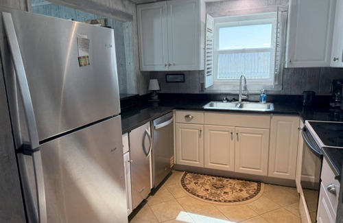 Gulf Shores House | The Beach Shack - Beachfront | Sleeps 10 | Gulf Shores