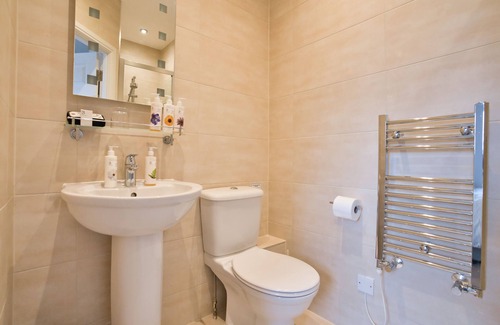 Southend-on-Sea House | The Beaches Guest House