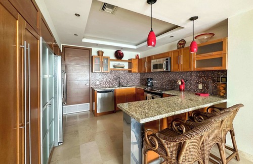 Puerto Penasco Condo | The Beachfront Oasis