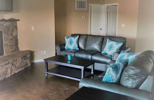 Oroville East House | The Beautiful Lake Oroville Vacation Home with Gorgeous Lake Views!