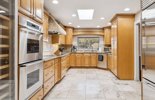 Sweetwater Street East House | The Big Dog-Private + Heated Pool & Spa + Gameroom