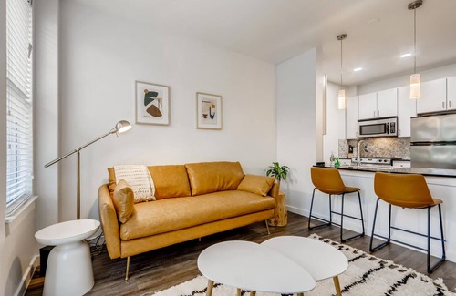 Travis Heights Apartment | The Bindel l South Congress l Professionally Managed + Pet Friendly!