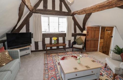 Broadway Apartment | The Bindery