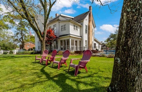 Winder House | The Birch Room, where sweet dreams begin!