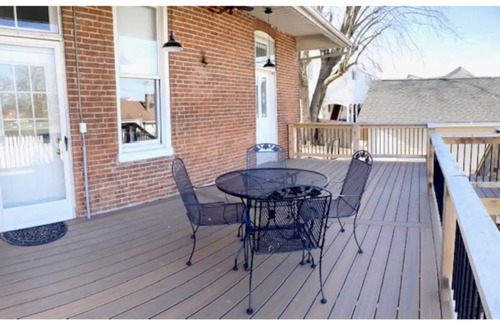 Washington House | The Bird Creek Inn: Downtown Charming Historic Home