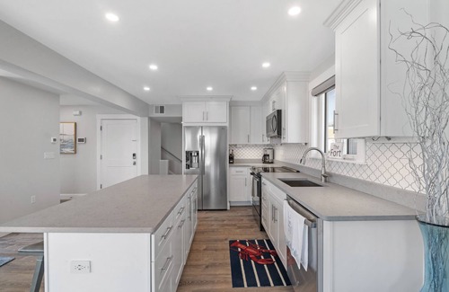 Gloucester Villa | The Birds Eye View Villa & Pavilion Beach