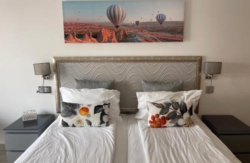 Alvor House | The Birds Nest
