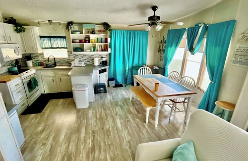 Hutchinson Island South Cottage | The Bitcoin Beach House on Hutchinson Island - Great Location!