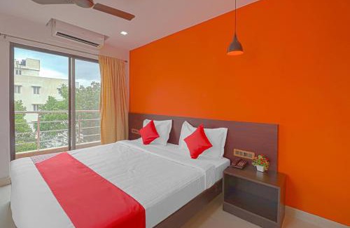 Bengaluru Hotel | The Blooms Residency