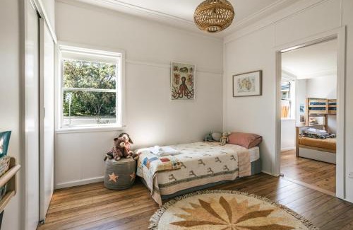 Mollymook Beach House | The Blue Beach House - Pet Friendly Coastal Escape in Mollymook