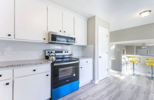 Durham House | The Blue Fox - Exquisite 4BR House in N. Durham