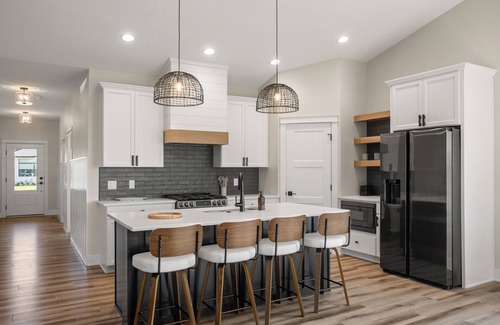 Waukee House | The Blue Haven