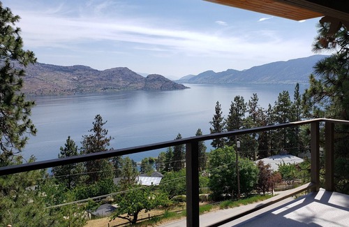 Central Okanagan Apartment | The Blue Horizon Suite - 1Bedroom 1 Bathroom with amazing lake and mountain view