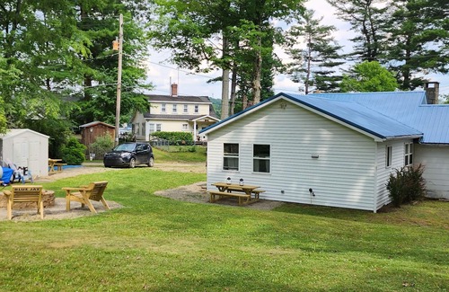 Canadohta Lake House | The Blue Jay at Canadohta Laken"Private Lakefront Lot Included"