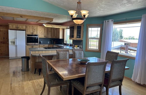 Rexburg Bed & Breakfast | The Blue Room in The Salem House