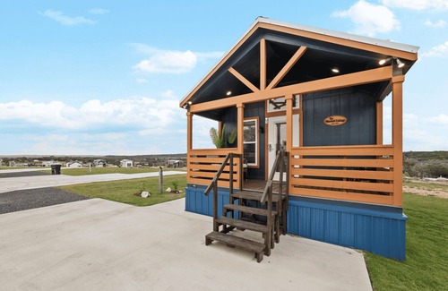 Fredericksburg Cottage | The Bluebelle Cottage - 177