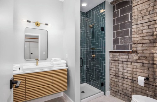Grand Rapids Apartment | The BlueJay Vintage Suite (No Window)