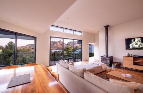 Coles Bay House | The Bolthole