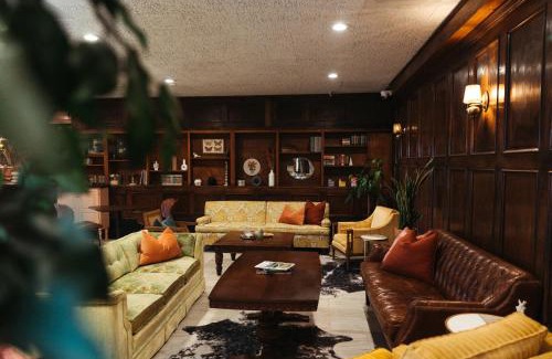 East Boulder Hotel | The Boulder Broker