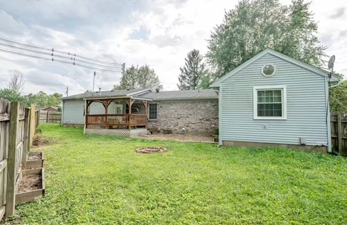 Mount Washington House | The Bourbon Trail Bungalow Ping Pong/Foosball/Bar/Firepit