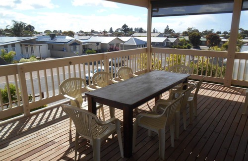 Port Vincent House | The Breezeway - Off Peak Special!