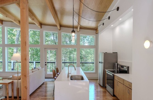 McArthur Cabin | The Briar House-A modern retreat in Hocking Hills