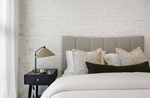 Beaconsfield Village Hotel | The Brick Hotel - The Loft