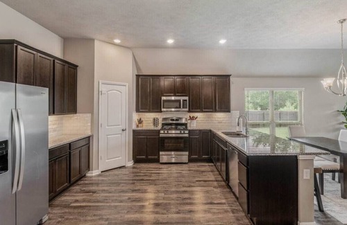 Wellborn House | The Bridgewood Bungalow