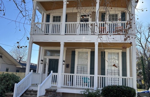 Downtown Apartment | The Broad Apartment - 1.3 miles from the medical District