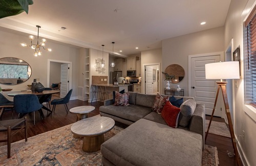Bryan Condo | The Broadmoor - A Designer Condo in Bryan Texas