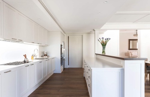 Bronte House | The Bronte (Walk to Beach)