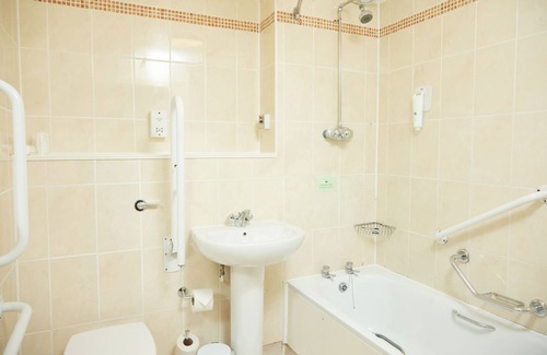 Milton Keynes Hotel | The Broughton Hotel