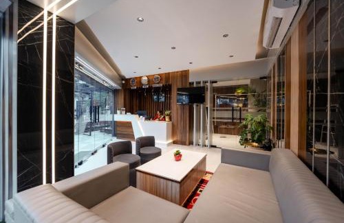 Siliguri Hotel | The Burdwan Inn