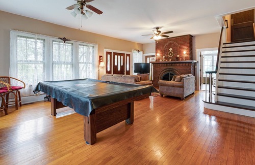 Huron House | The Buster Brown Shoe House - lakefront with gazebo and wrap-around porch