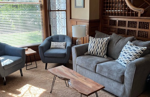 Eau Claire Apartment | The Byron A. Historic Eau Claire Home