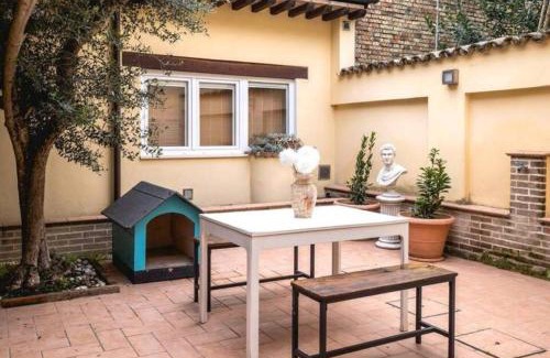 Ravenna Apartment | The Byzantine Palace, Ravenna Centro