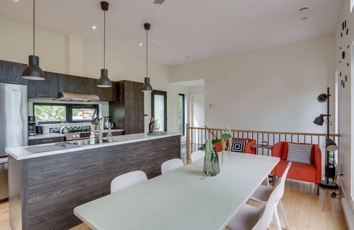 Sainte-Emelie-de-L'Energie Ski Chalet | The Rebel Chipmunk, waterfront with spa