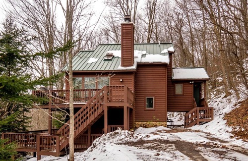 Davis House | The Cabin - 323 Hikers Challenge Road