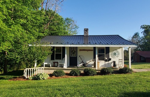 King Cabin | The Cabin - It's Get Cozy Time! The Hot Tub is Ready!