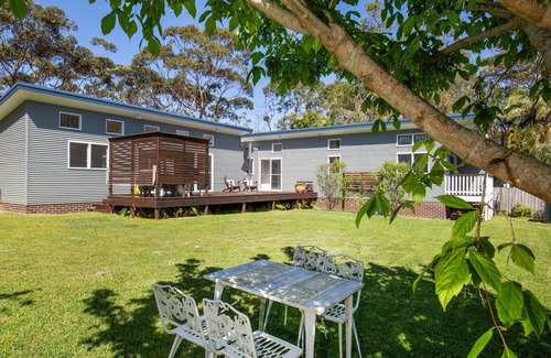 Callala Bay House | The Cabin - Waterfront with Fireplace - 5 mins to the Bay