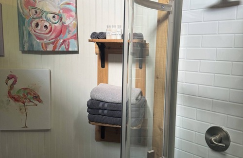 Sparta Cottage | The Calming Getaway in Sparta