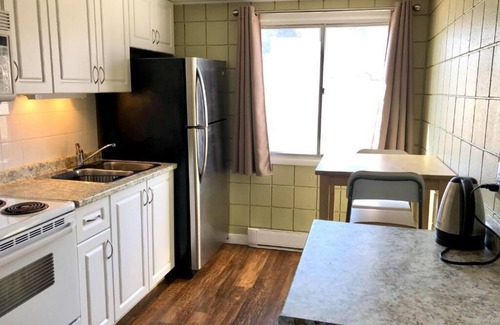 East Kootenay Hotel | The Canterbury Inn of Downtown Invermere
