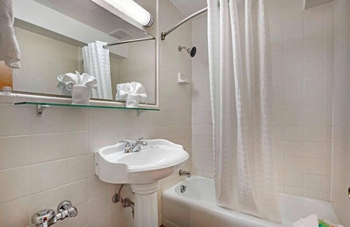 Downtown Hartford Hotel | The Capitol Hotel