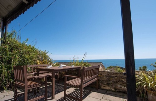 Downderry Cottage | THE CAPTAINS HOUSE, pet friendly, with open fire in Downderry
