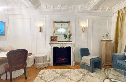 Central Park South Condo | The Carnegie Suite