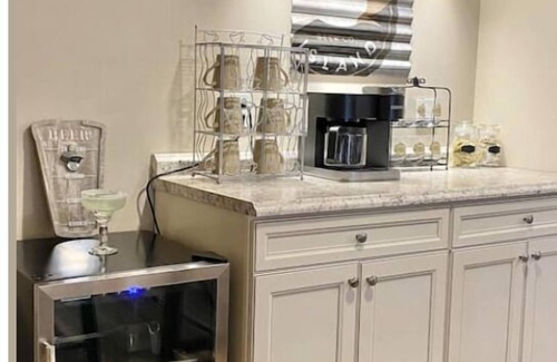 Chillicothe Apartment | The Carriage House - Downtown