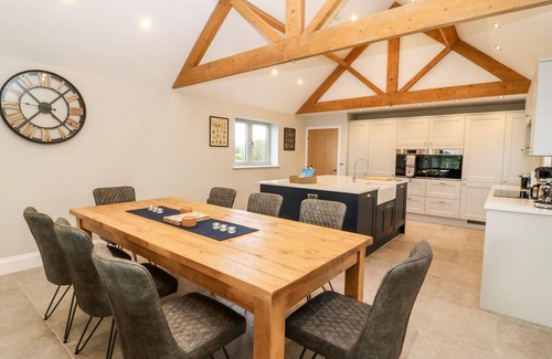Low Catton Cottage | THE CART HOUSE, character holiday cottage in Wilberfoss