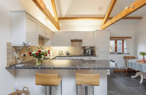 Hartland Cottage | The Cart House - HNNH