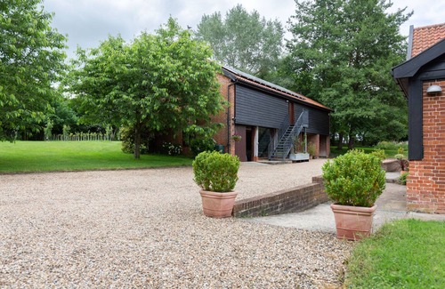 Eye Apartment | The Cart Lodge at Grove Barn
